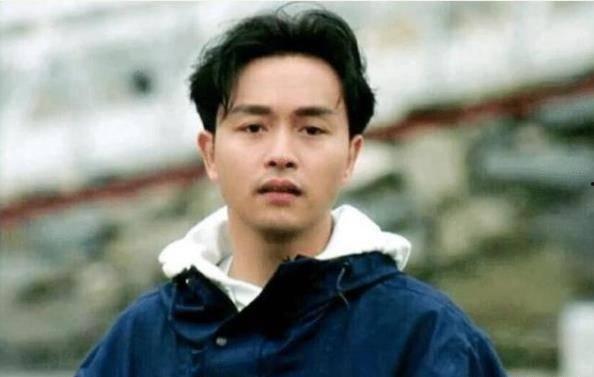 像张国荣的网红,演绎经典，重燃流行传奇