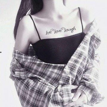 漏肩的图片,展现独特魅力的穿搭秘诀